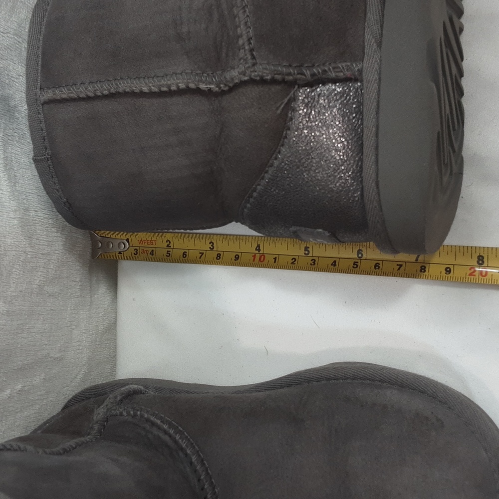 UGG Kids Classic Short Boots in Gray - Picture 12 of 12